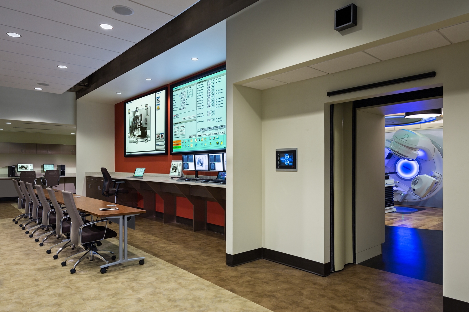 Private Client Command Center — photo 1